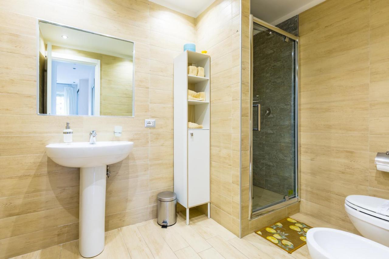 Al 31 Apartment Napoli Bagian luar foto