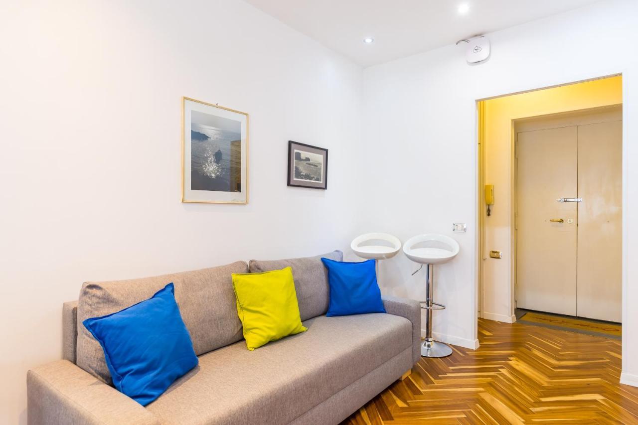 Al 31 Apartment Napoli Bagian luar foto
