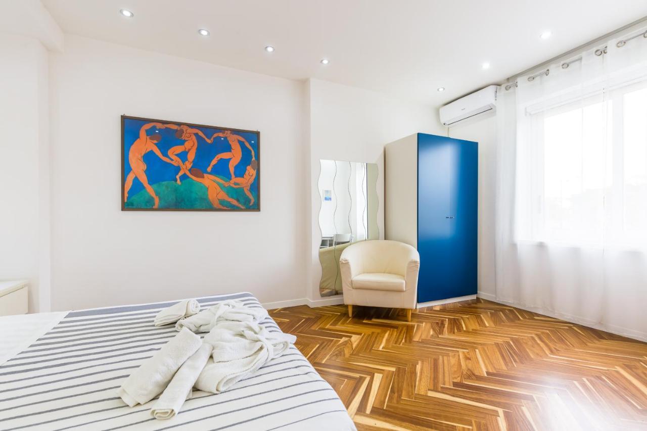 Al 31 Apartment Napoli Bagian luar foto