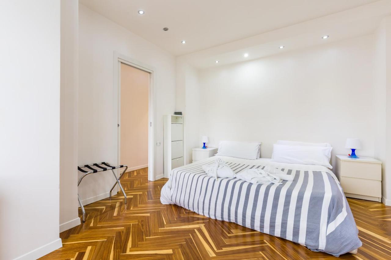 Al 31 Apartment Napoli Bagian luar foto
