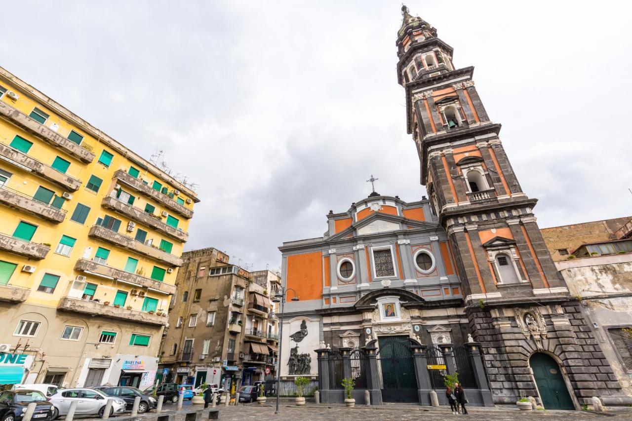 Al 31 Apartment Napoli Bagian luar foto